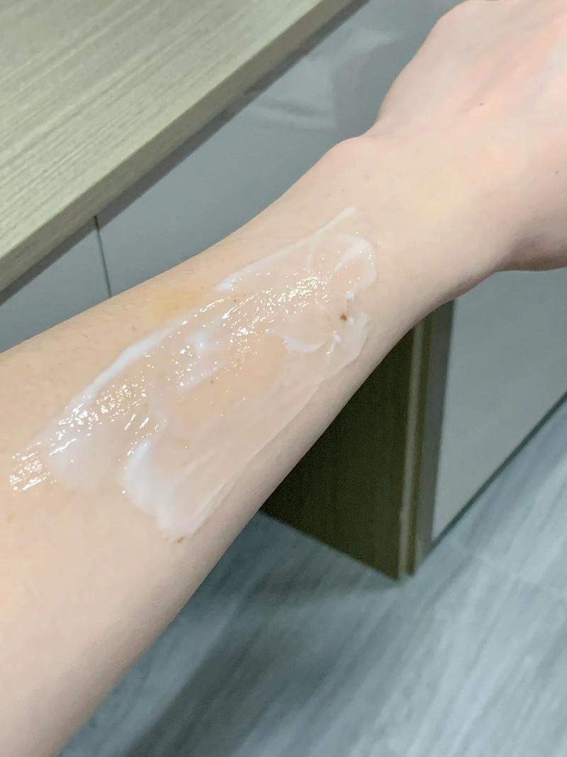 高性价比水悠季维 E 润肤乳，男女通用保湿滋润身体乳