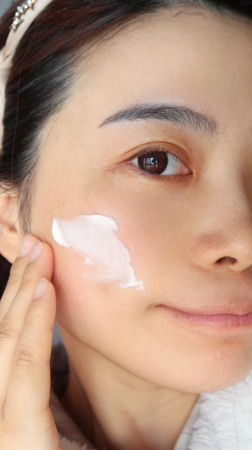 夏日刚需水优季防晒小黄帽，防水防汗提亮美白长效防晒